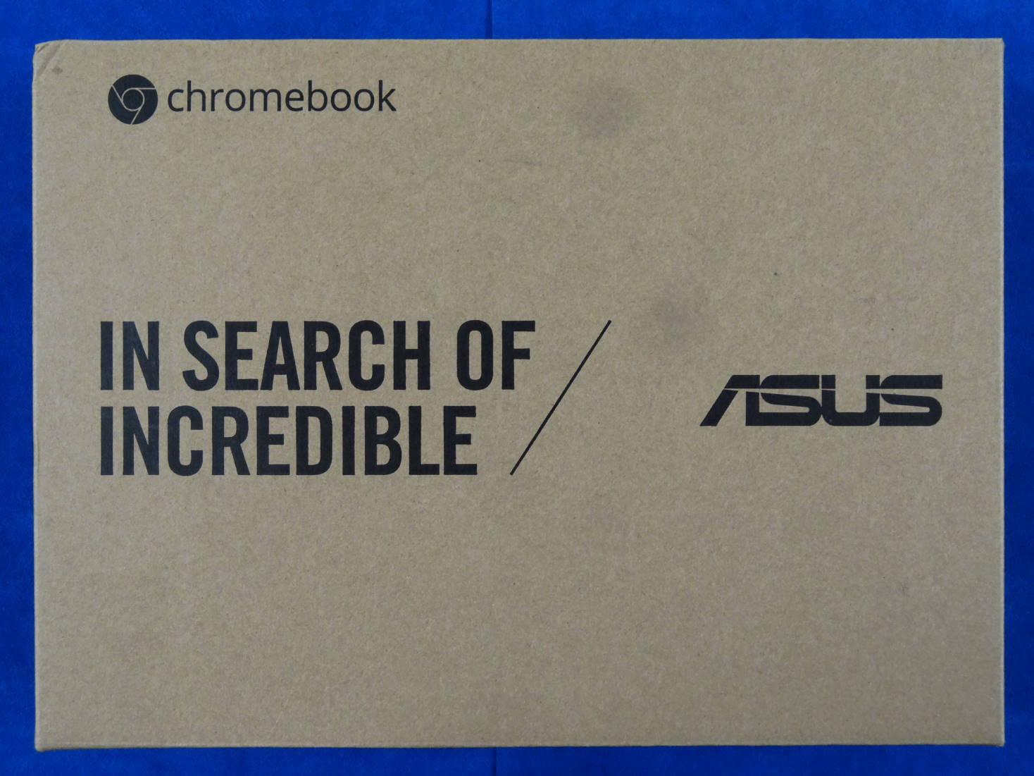 ASUS Chromebook Flip C100PA 外箱