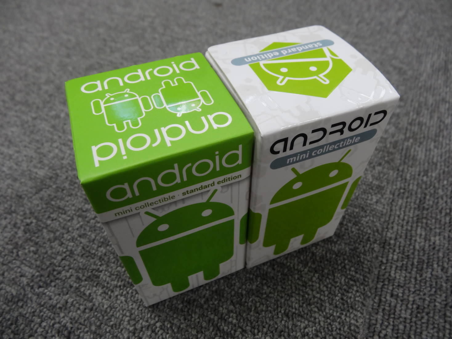 Android Robot フィギュア 新旧パッケージ