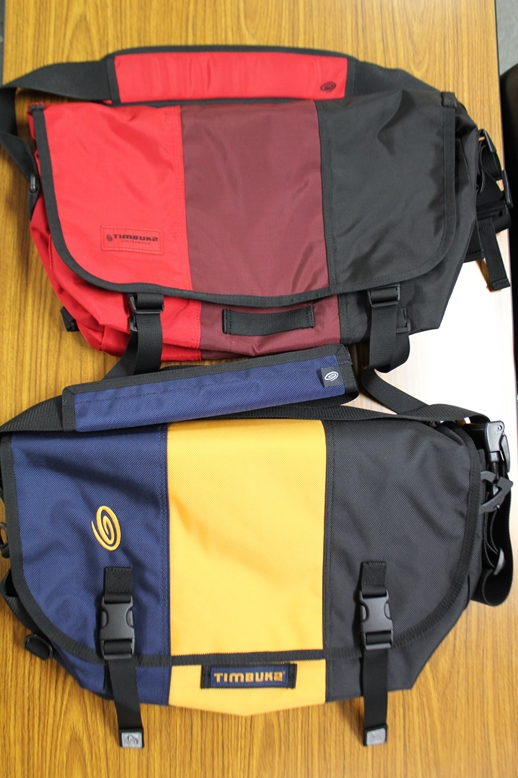 【極美品】TIMBUK2 クラシックメッセンジャーバッグ