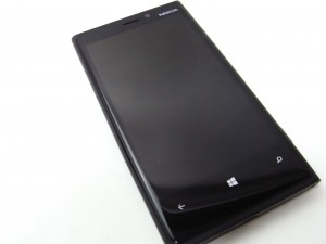 Nokia Lumia 920用保護シート完成！