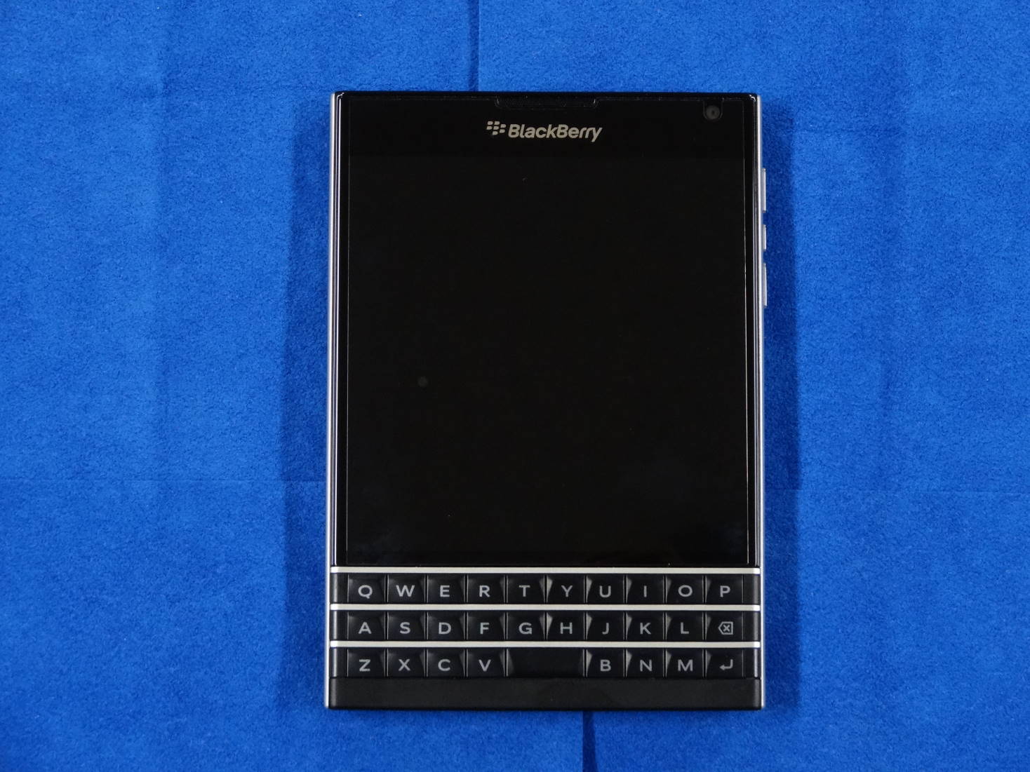 BlackBerry Passport SQW100
